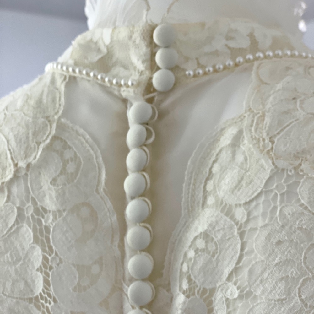 Vintage Ruffle up Princess Cut Bridal Originals Wedding Dress - Picture 14 of 16